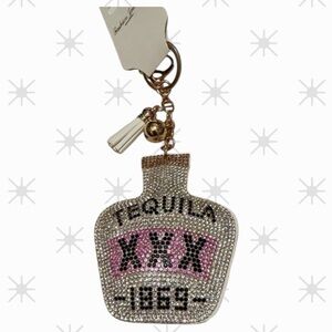 🦄 Bling Rhinestone Tequila Bottle Puffy Bag Charm/Keychain!